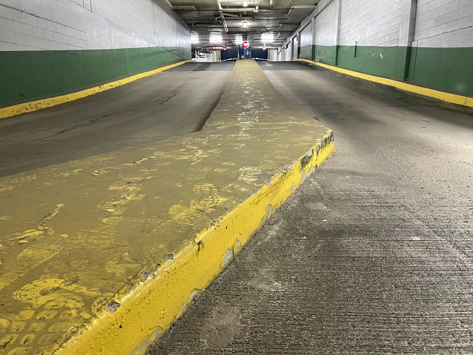 A closer look at ramp cleaning. — before cleaning